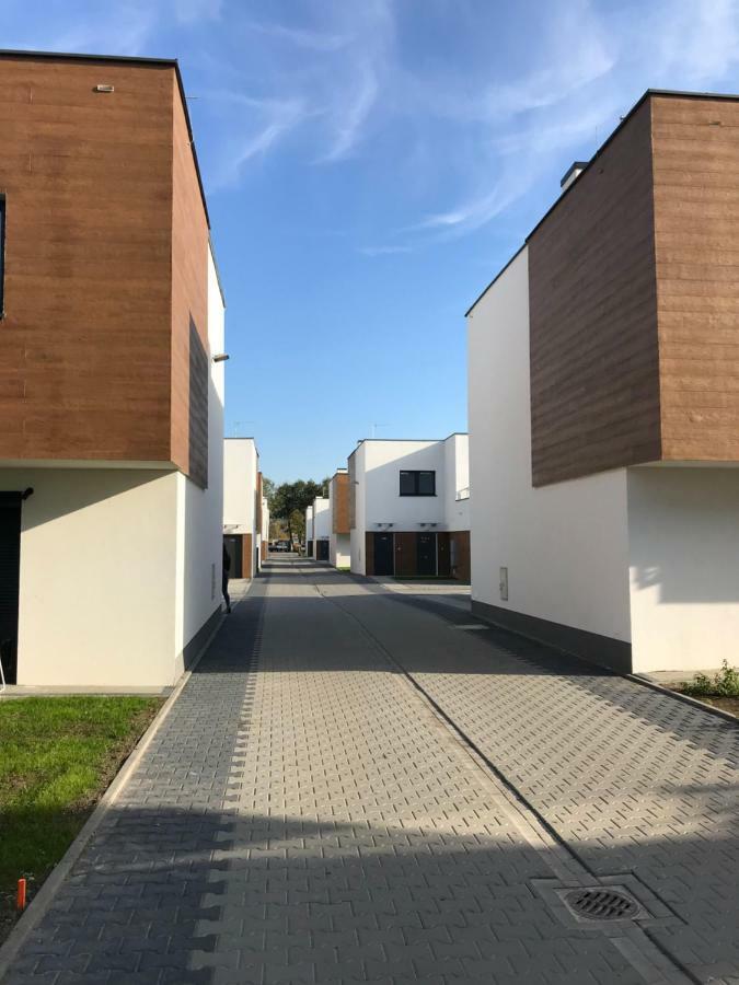 Apartmán Lawendowy Zakatek - Klimatyzacja - Ogrodek - Prywatny Parking Rzeszów Exteriér fotografie